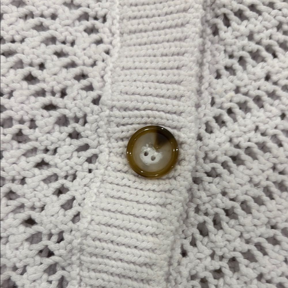 Design History White Button-Up Women's Cardigan - Picture 5 of 12